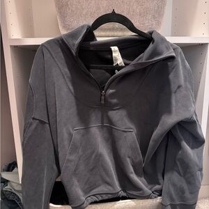 Lululemon quarter zip grey